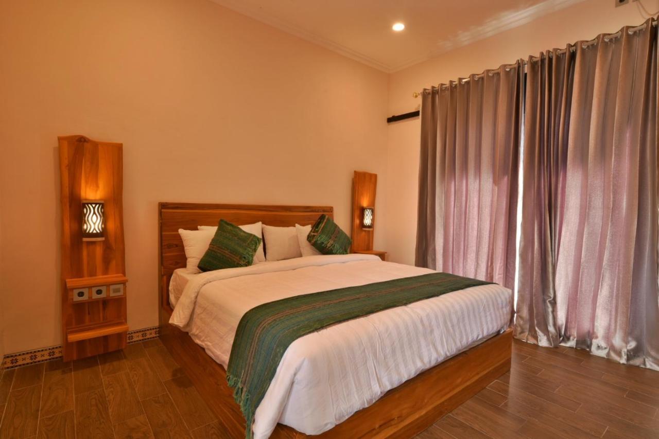 Saka Boutique Hotel Toyapakeh Exterior photo